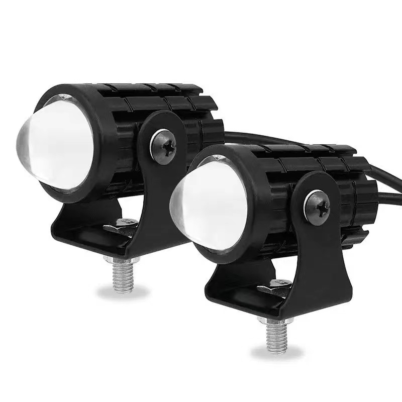 Uniwersalny reflektor LED do m – Projector Lamp Replacement recenzja i cena